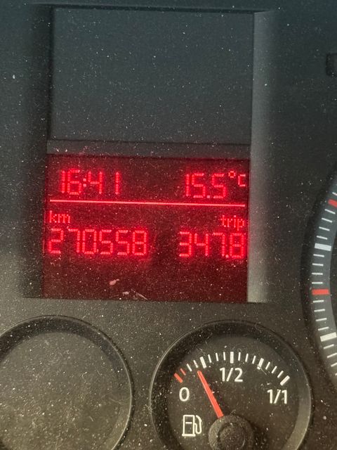 Image 11/31