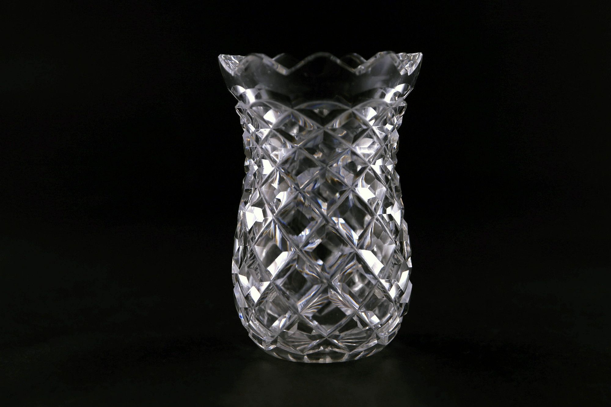 Image 1/8
