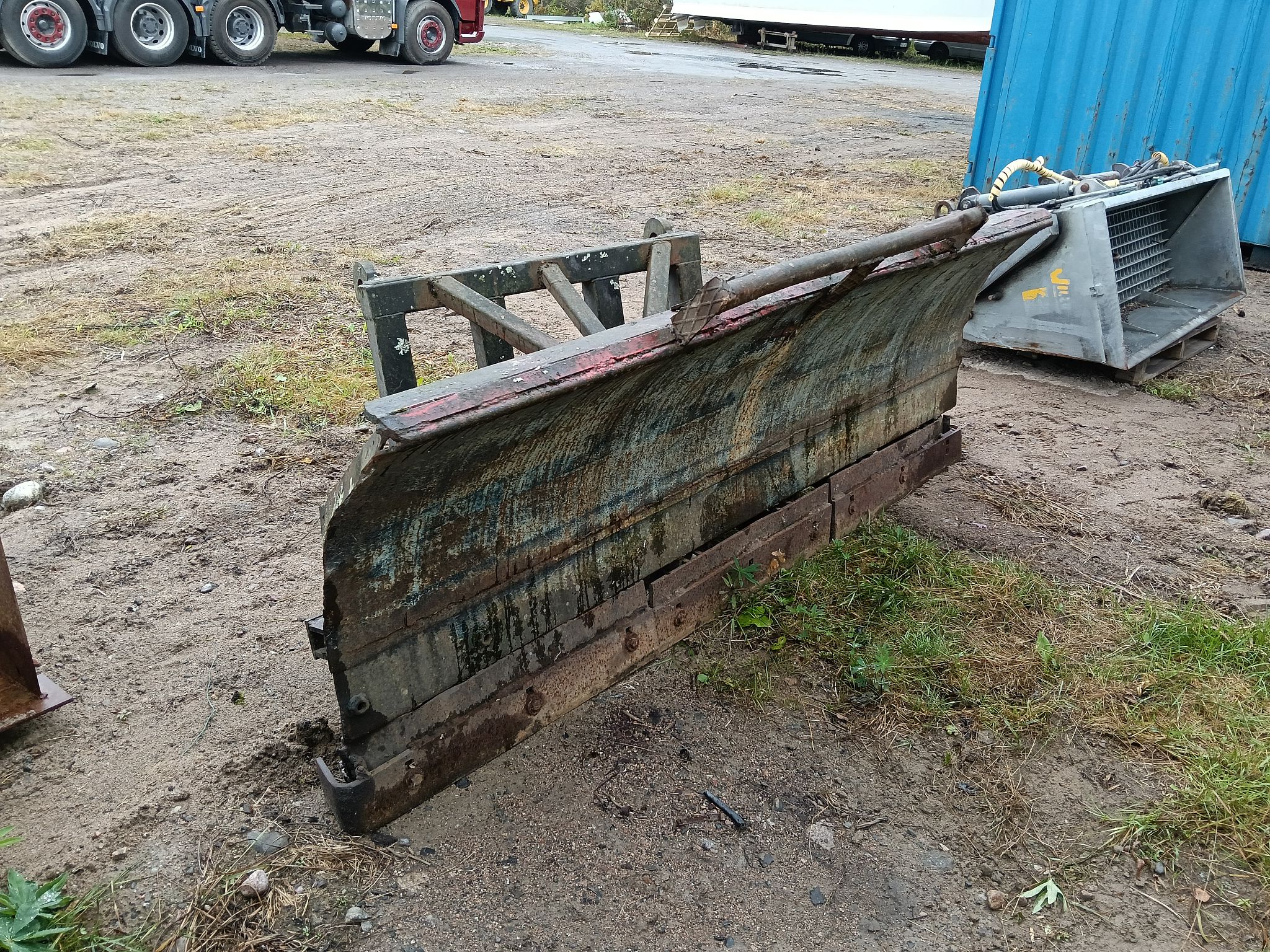 Image 5/8