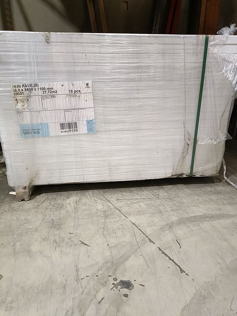 Image 1/2