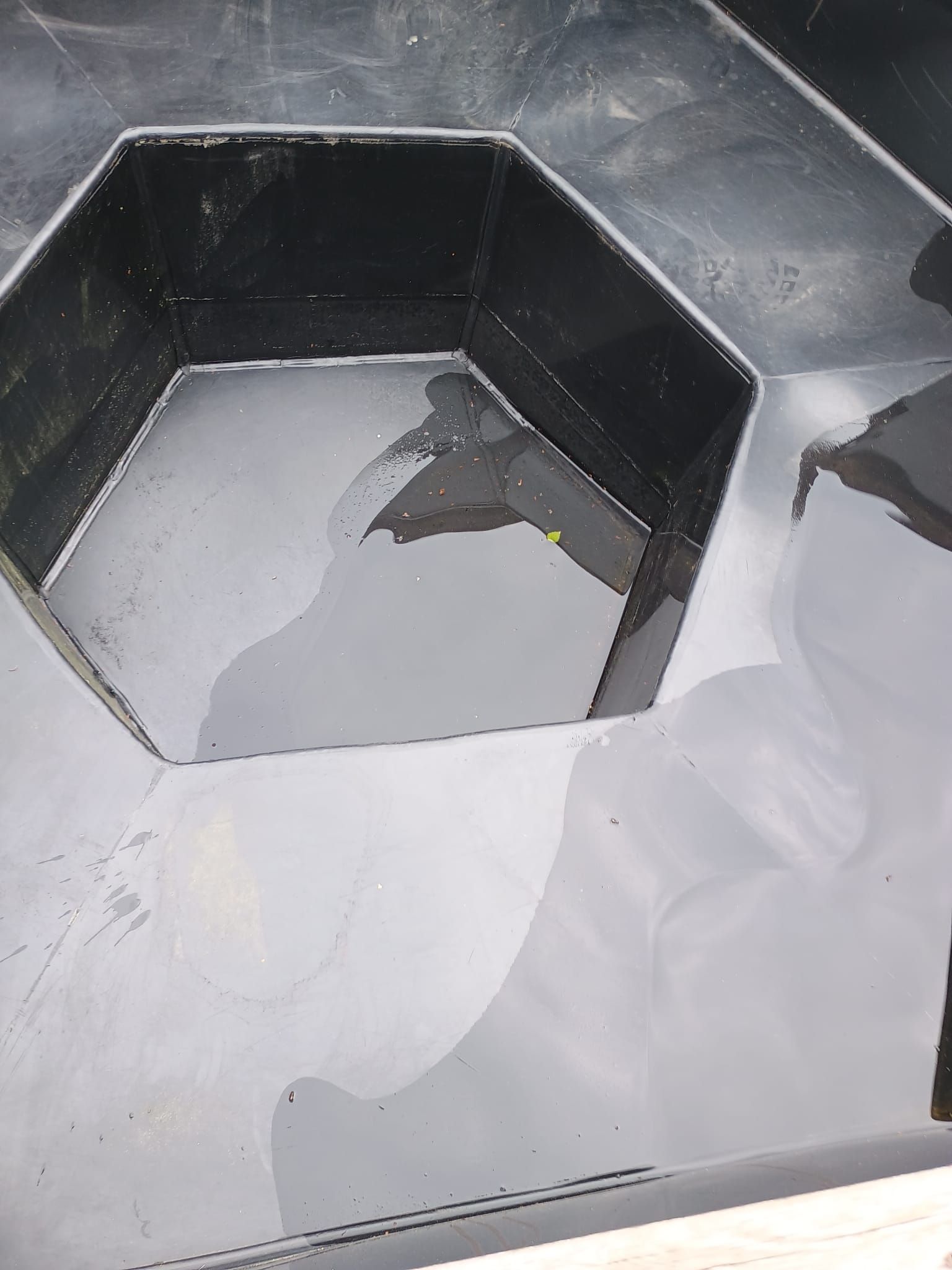 Image 4/7