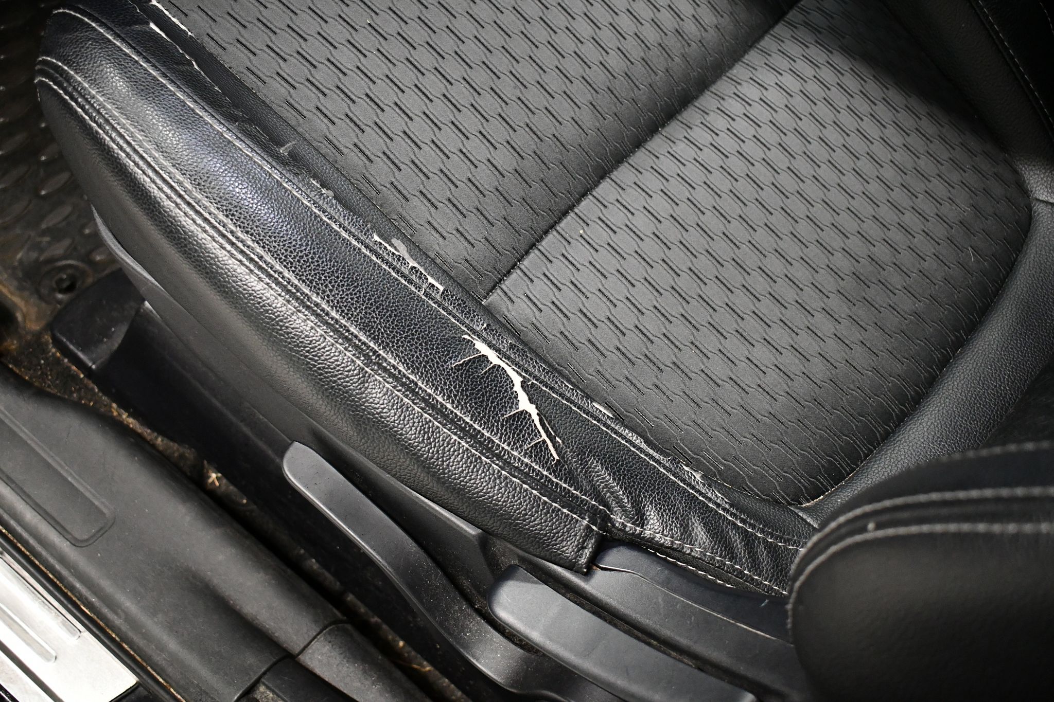Image 9/47