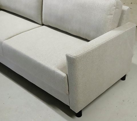 Image 6/11