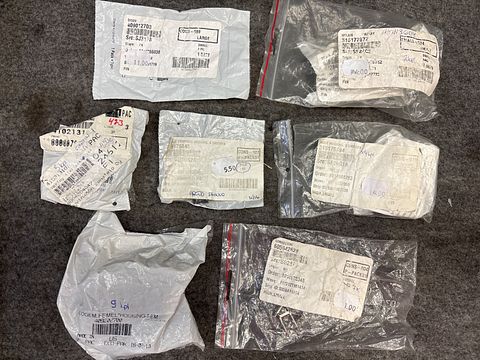 Image 21/32