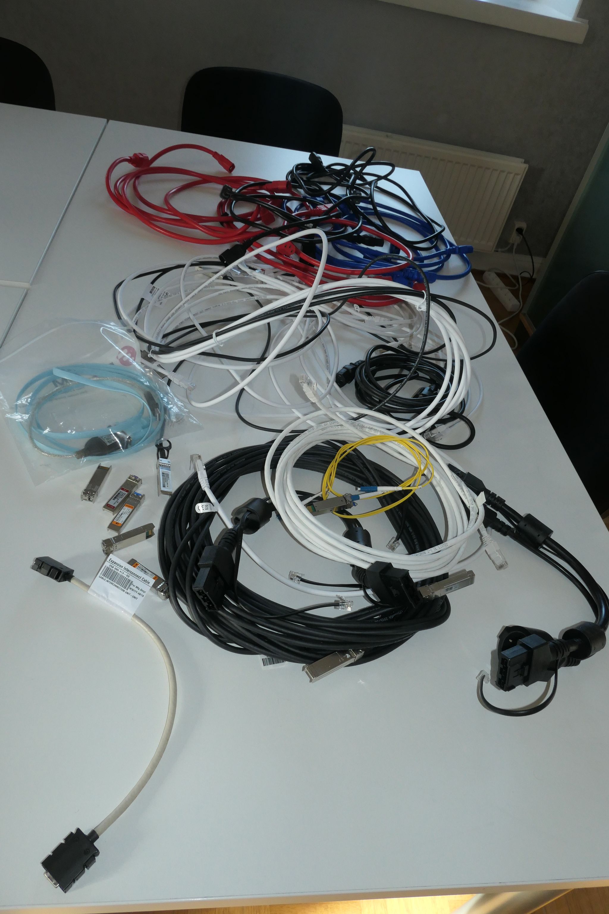 Image 7/10
