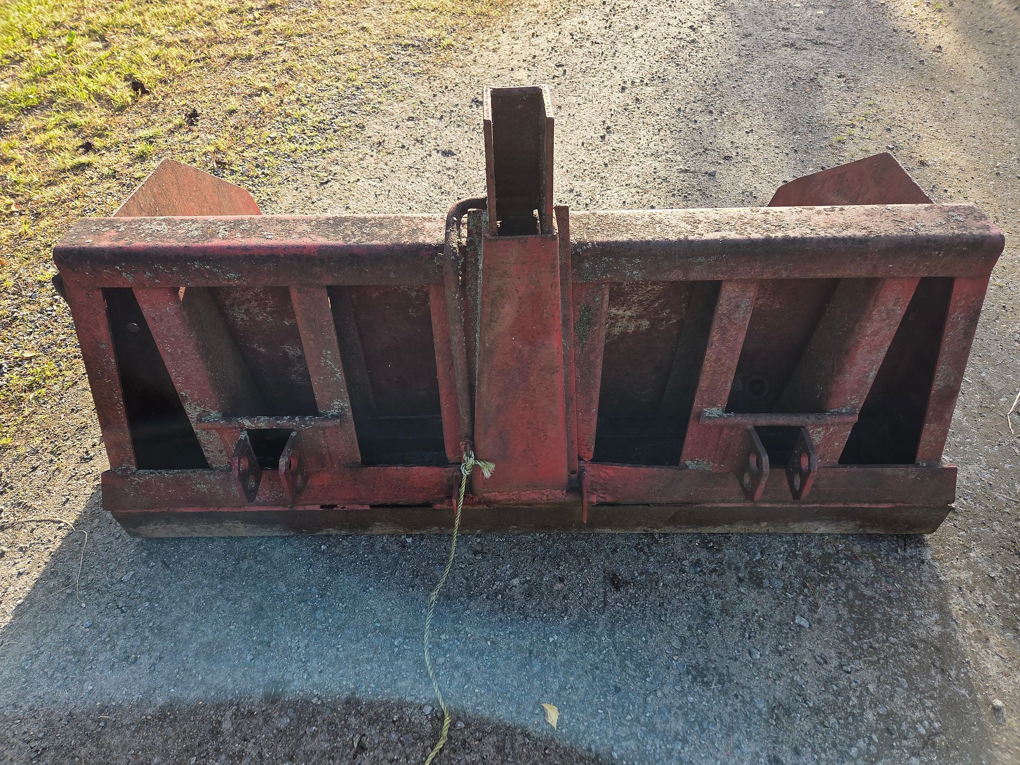 Image 6/13