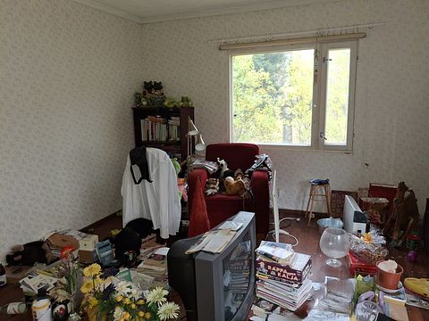 Image 7/19