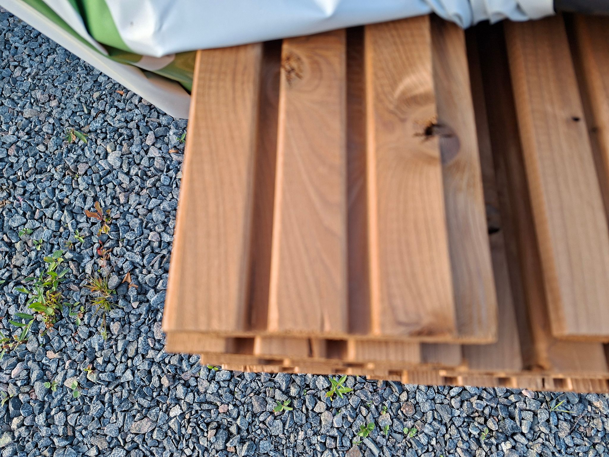 Image 3/6
