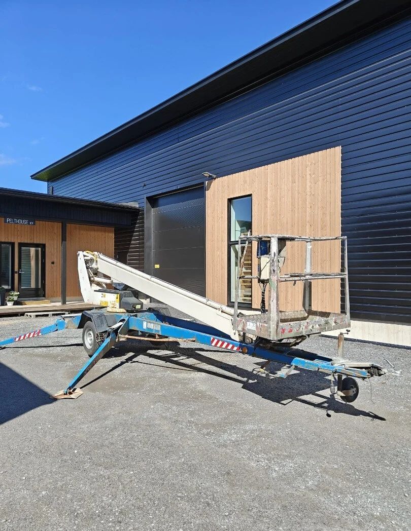 Image 1/11