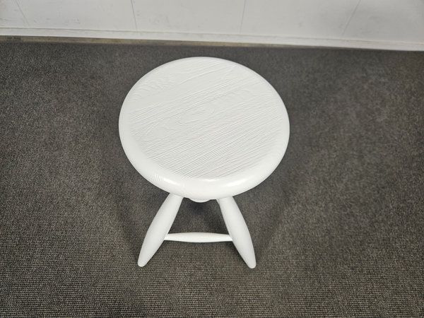 Image 4/15