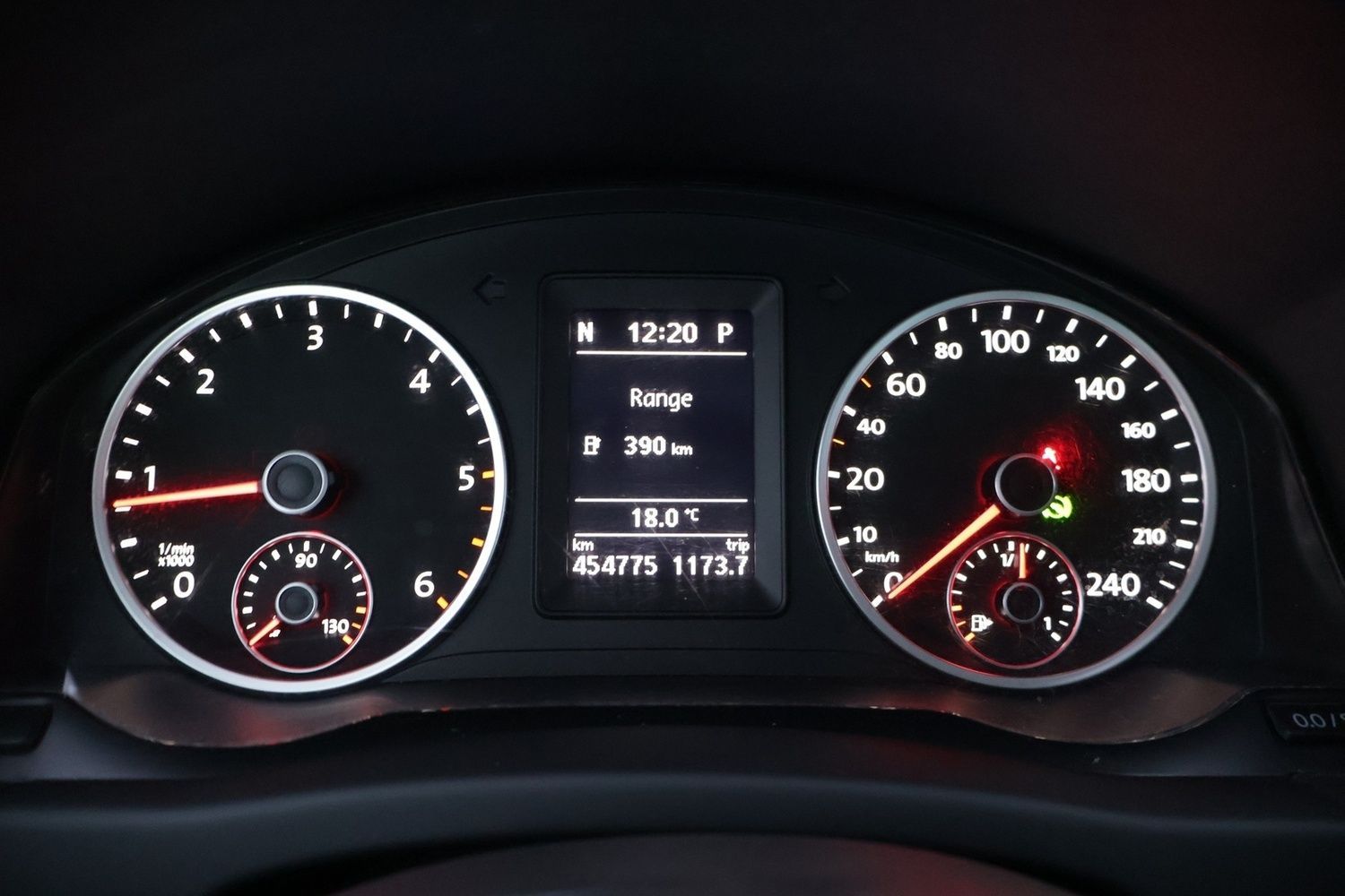 Image 13/40