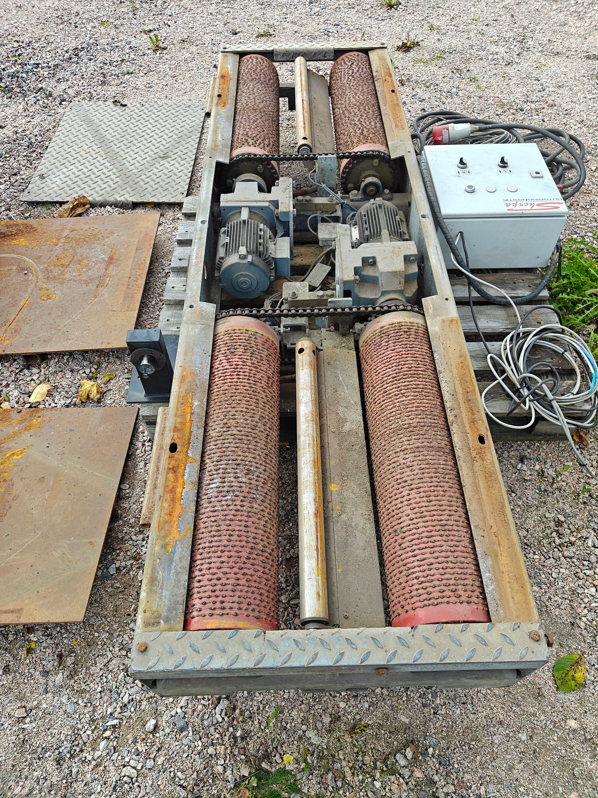 Image 2/5