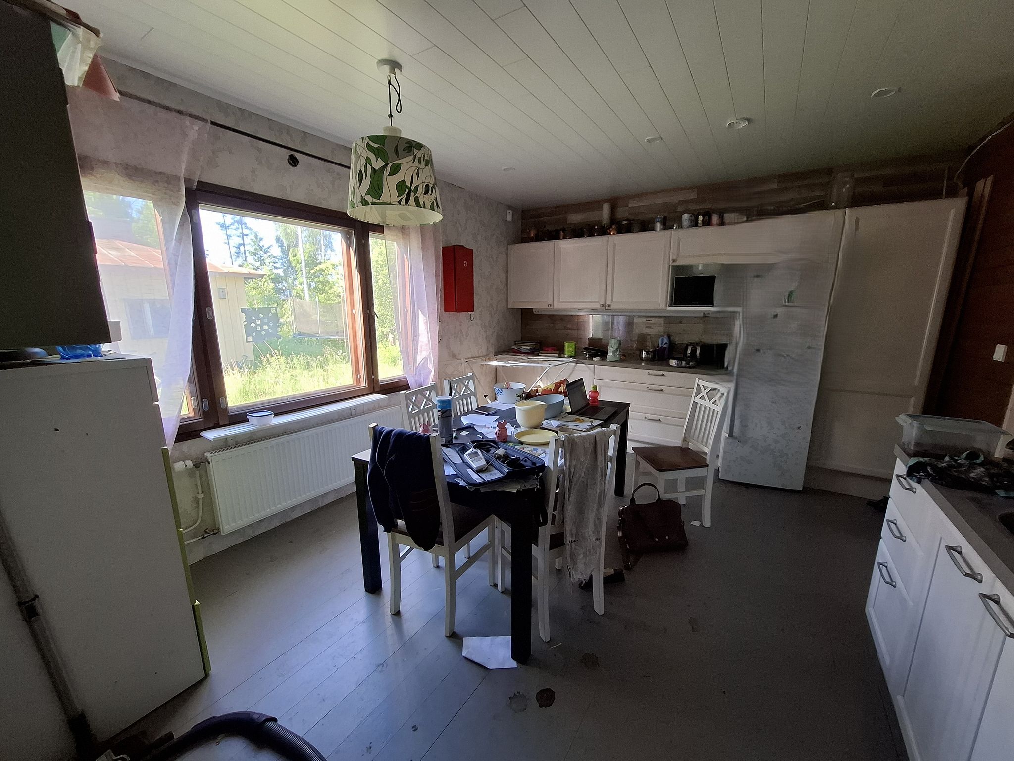 Image 21/25