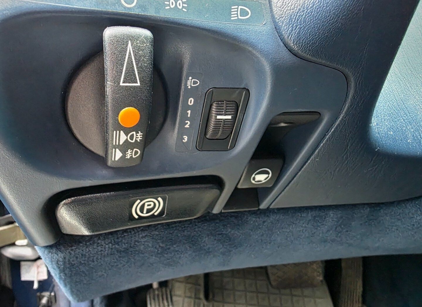 Image 8/21
