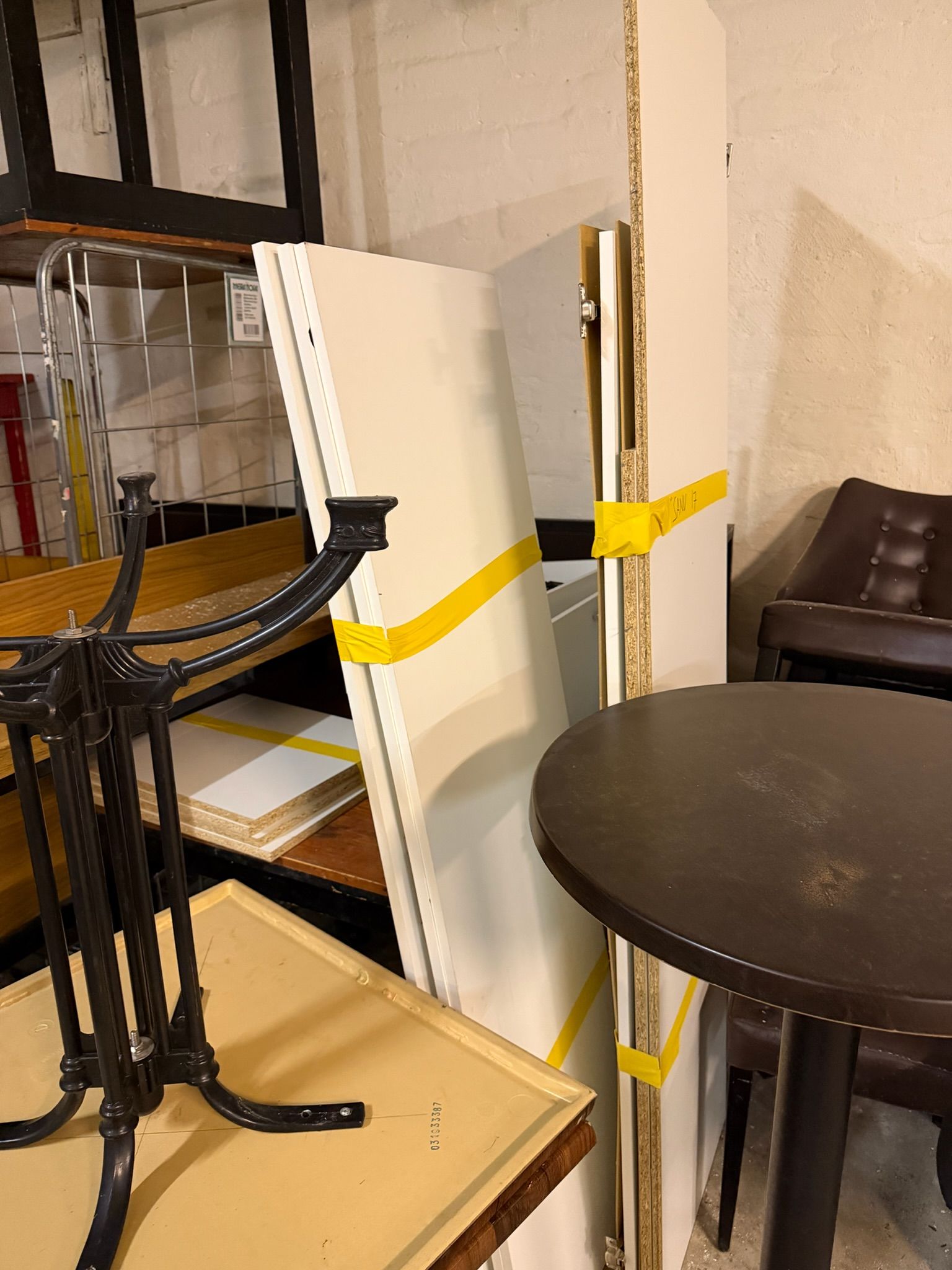 Image 6/24