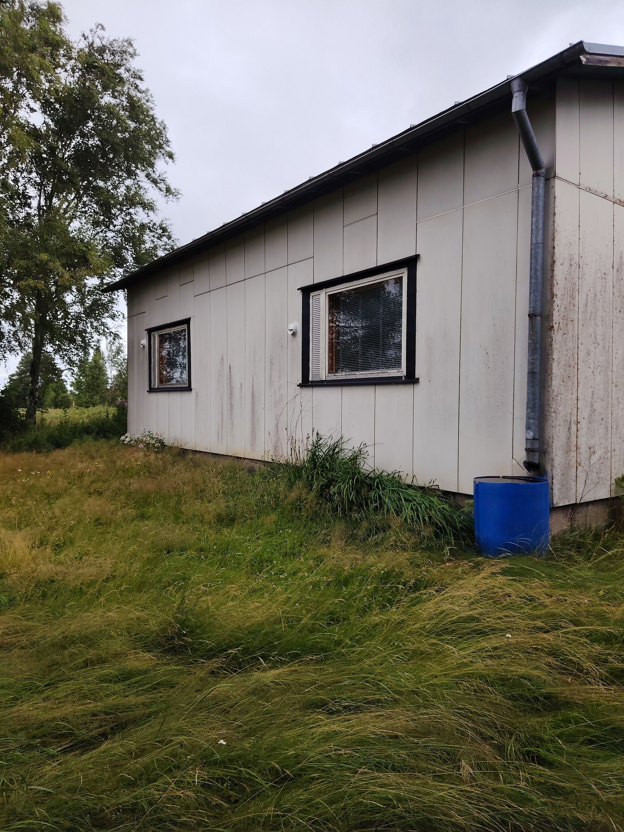 Image 4/61