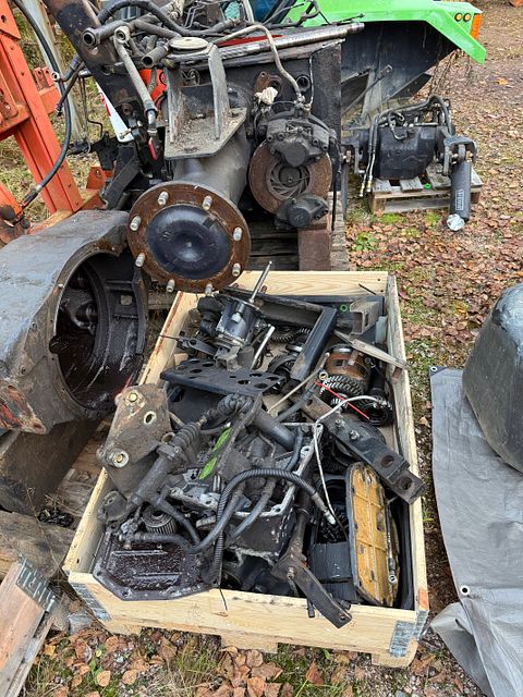 Image 11/25