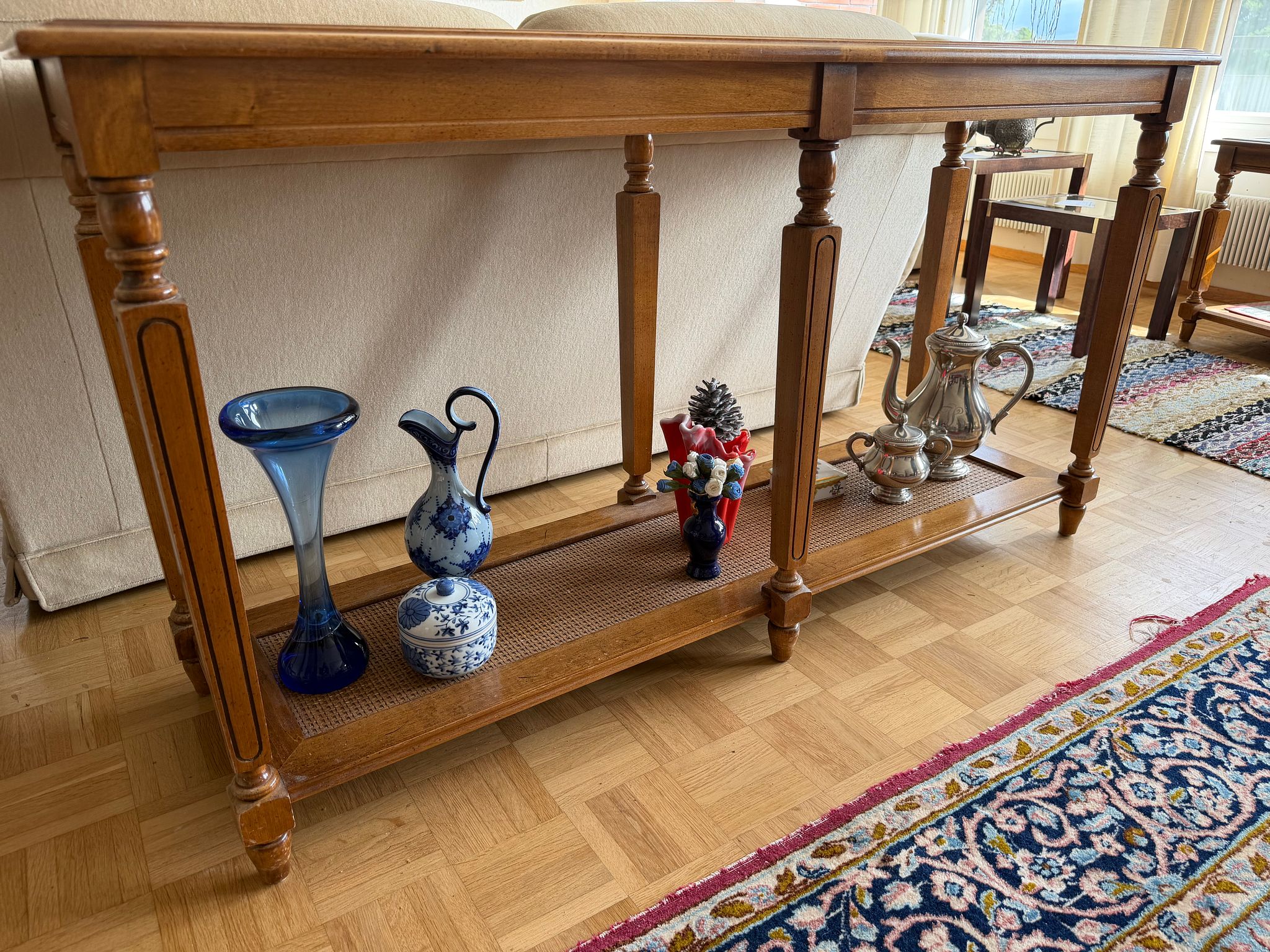 Image 11/12