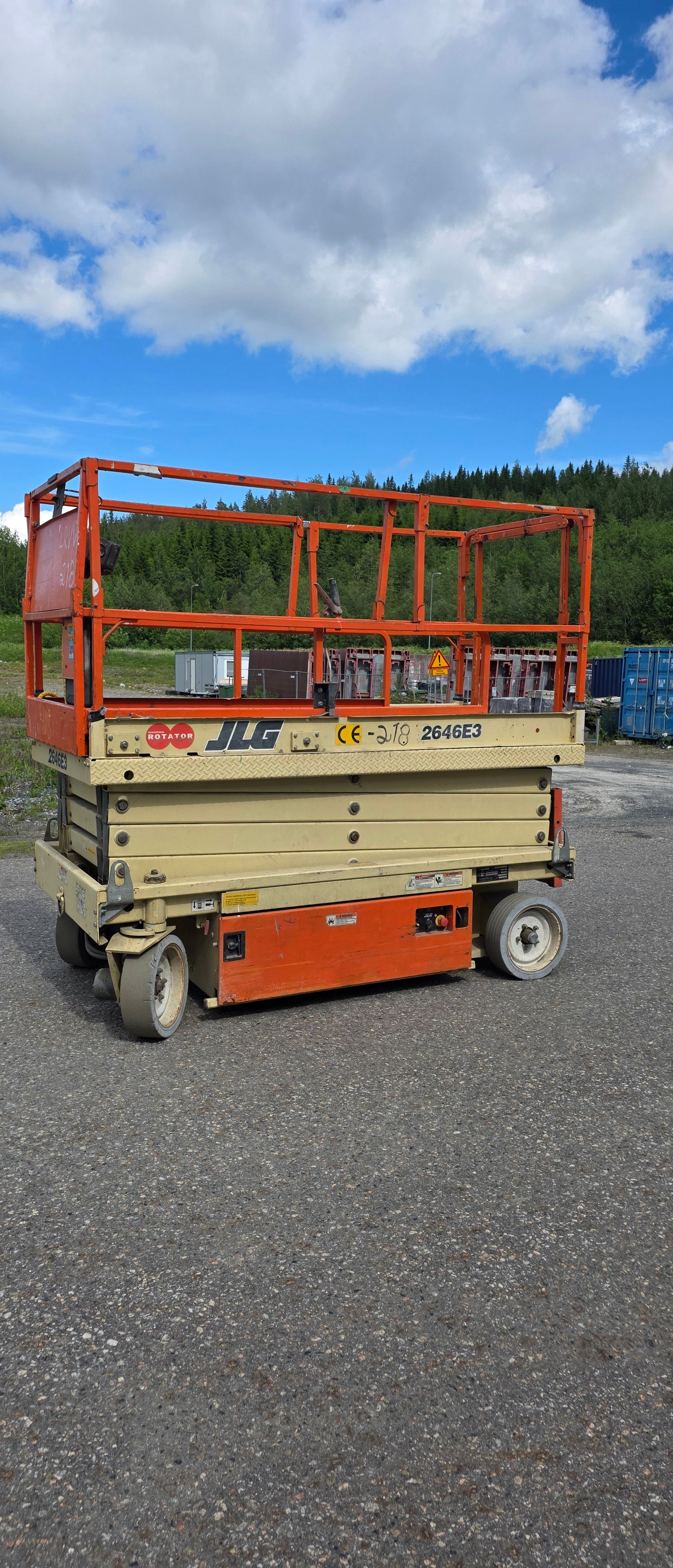 Image 1/11