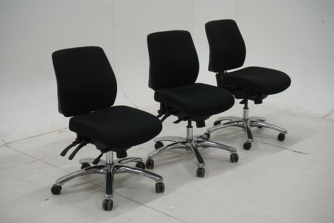 Image 2/11