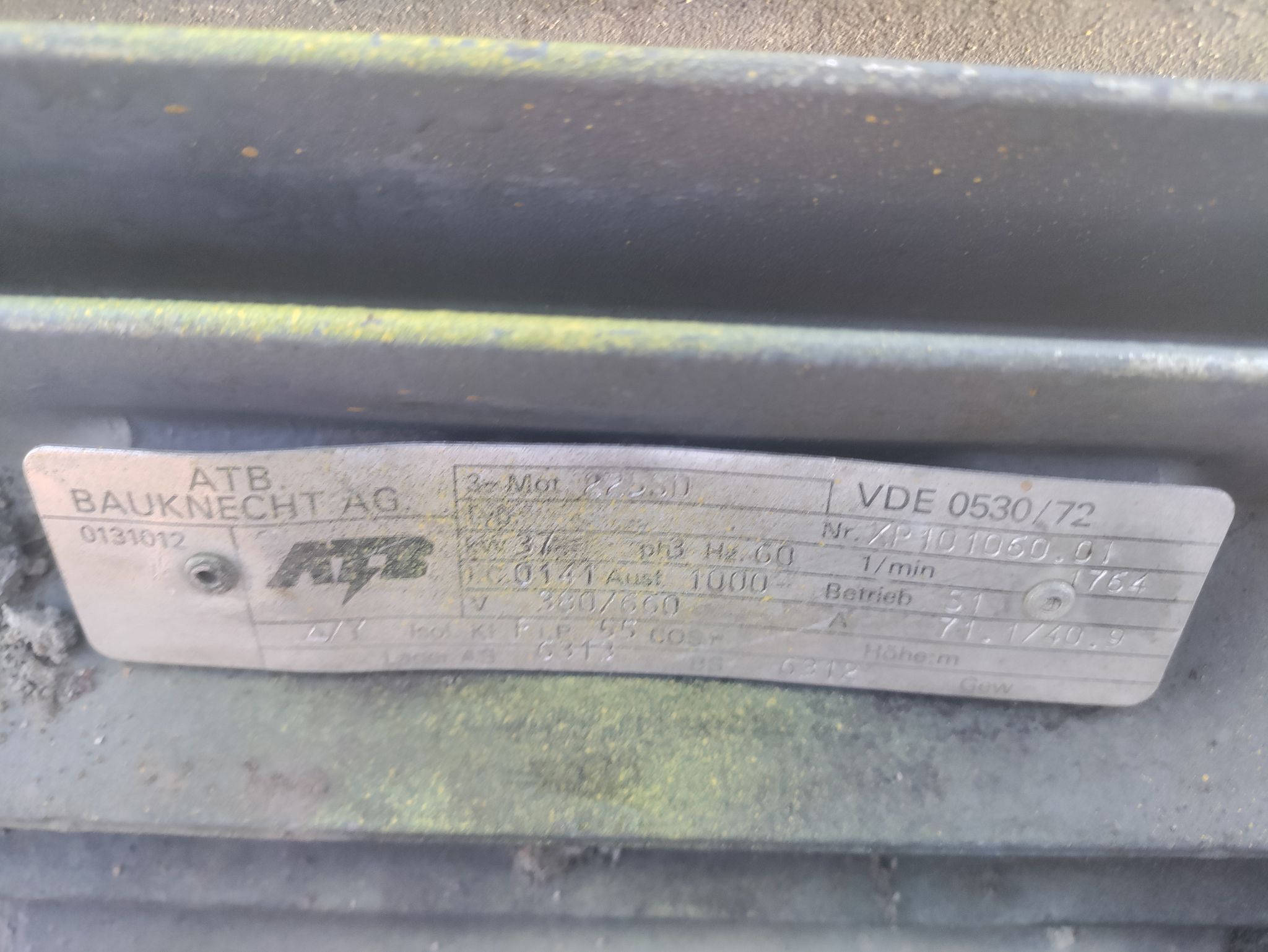 Image 6/6