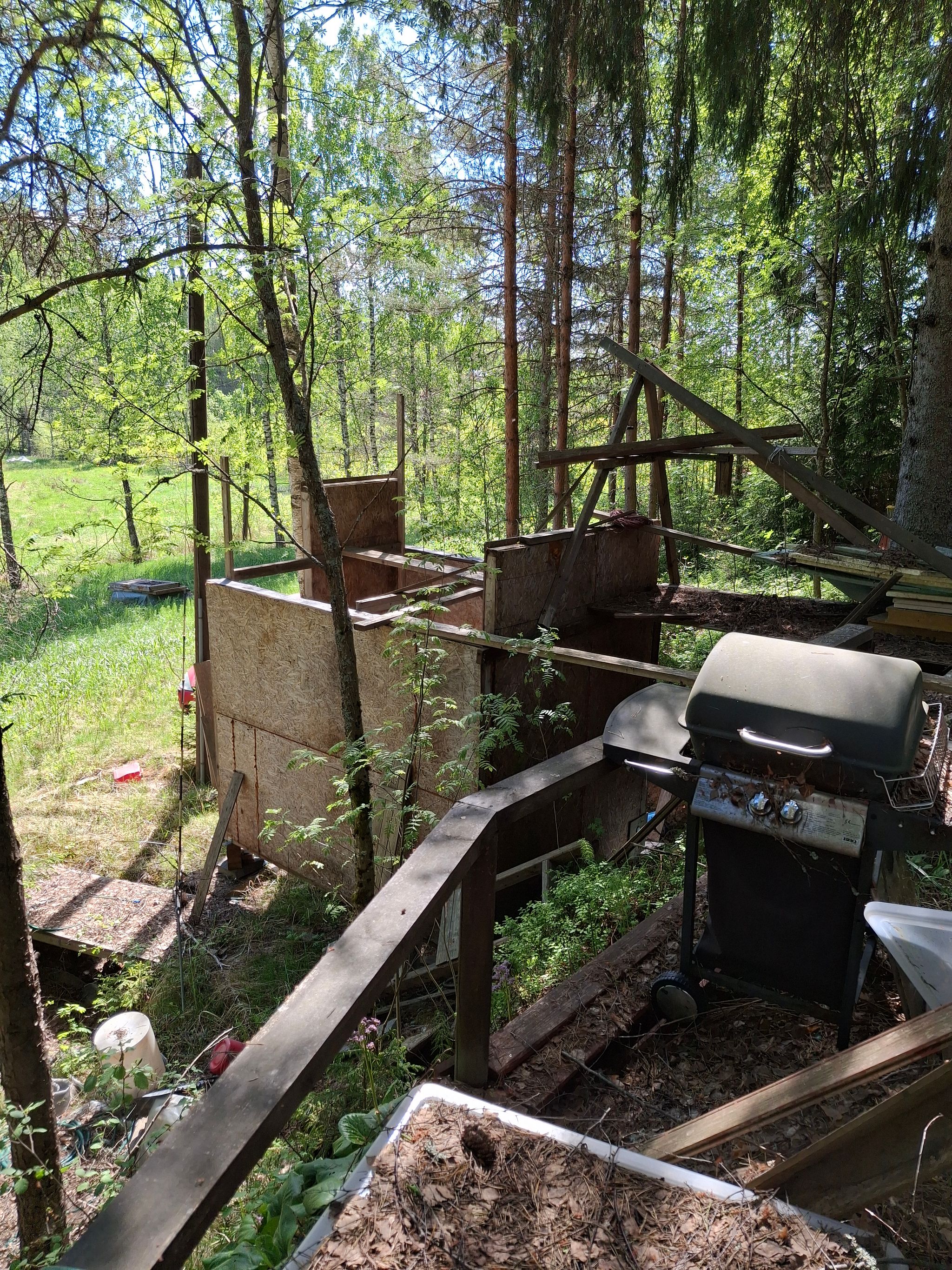 Image 4/16