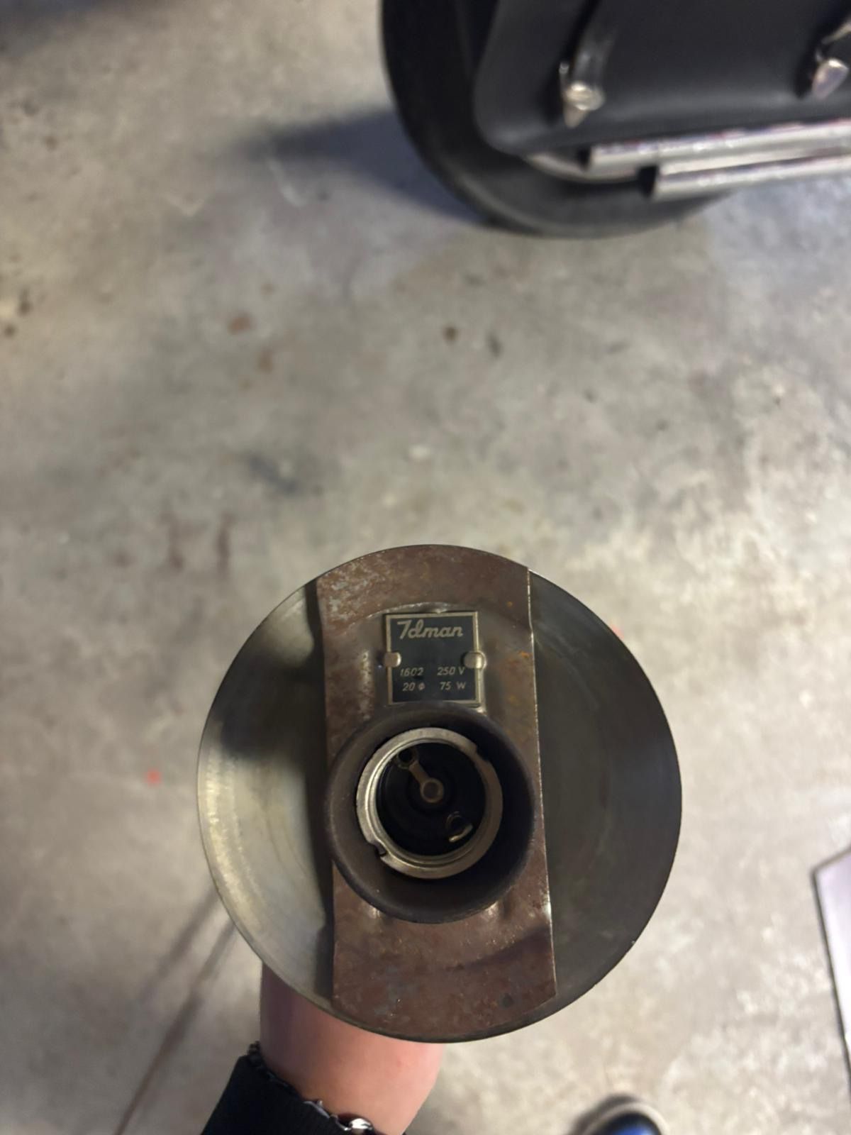 Image 8/22