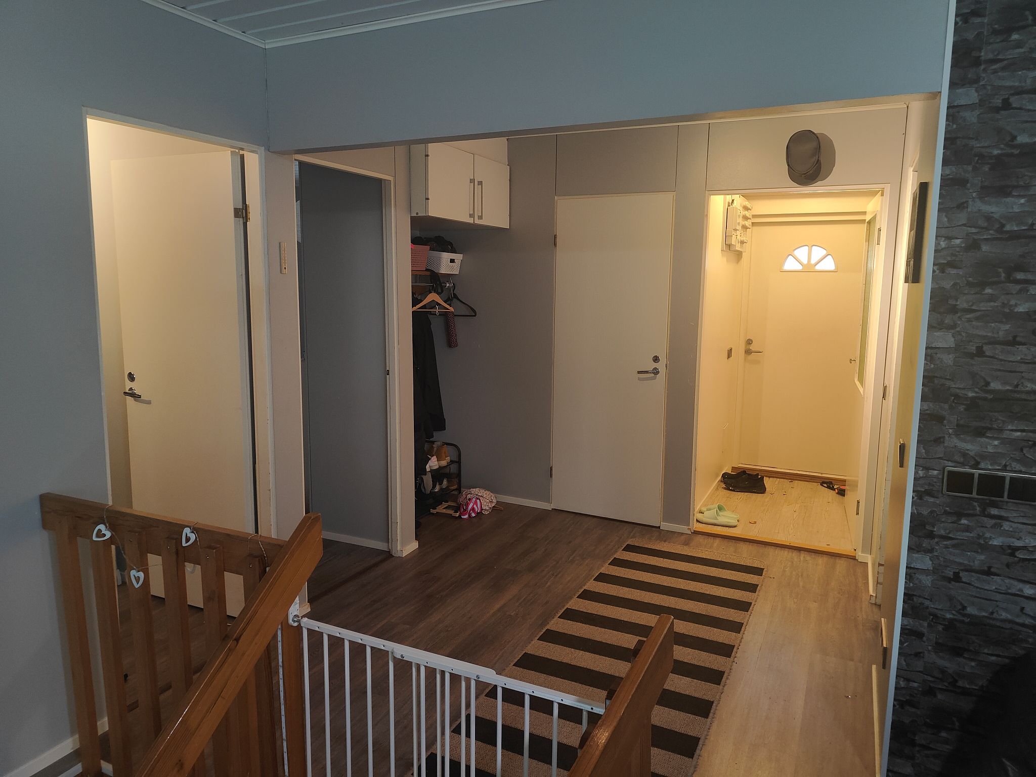 Image 7/36