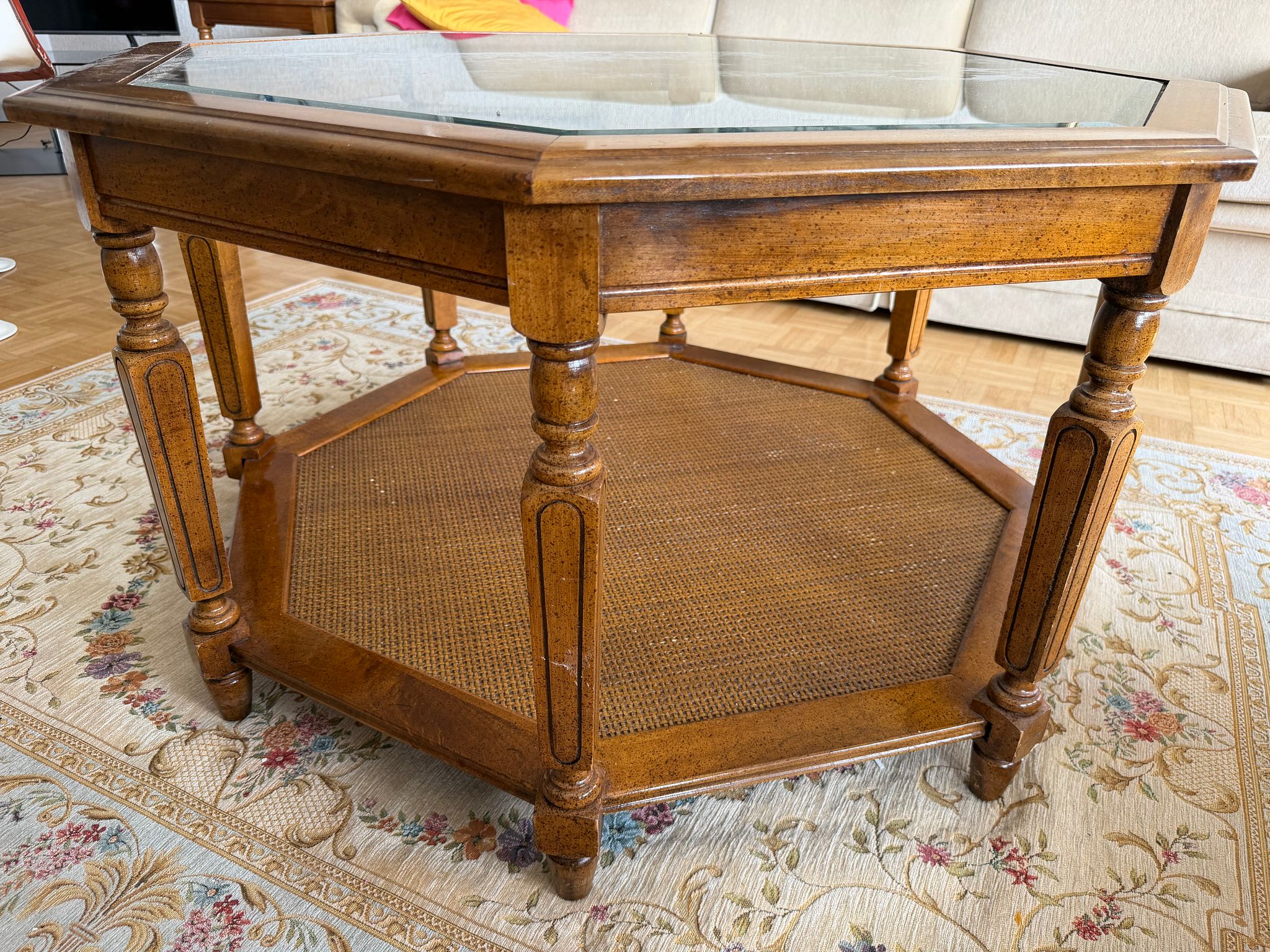 Image 3/12