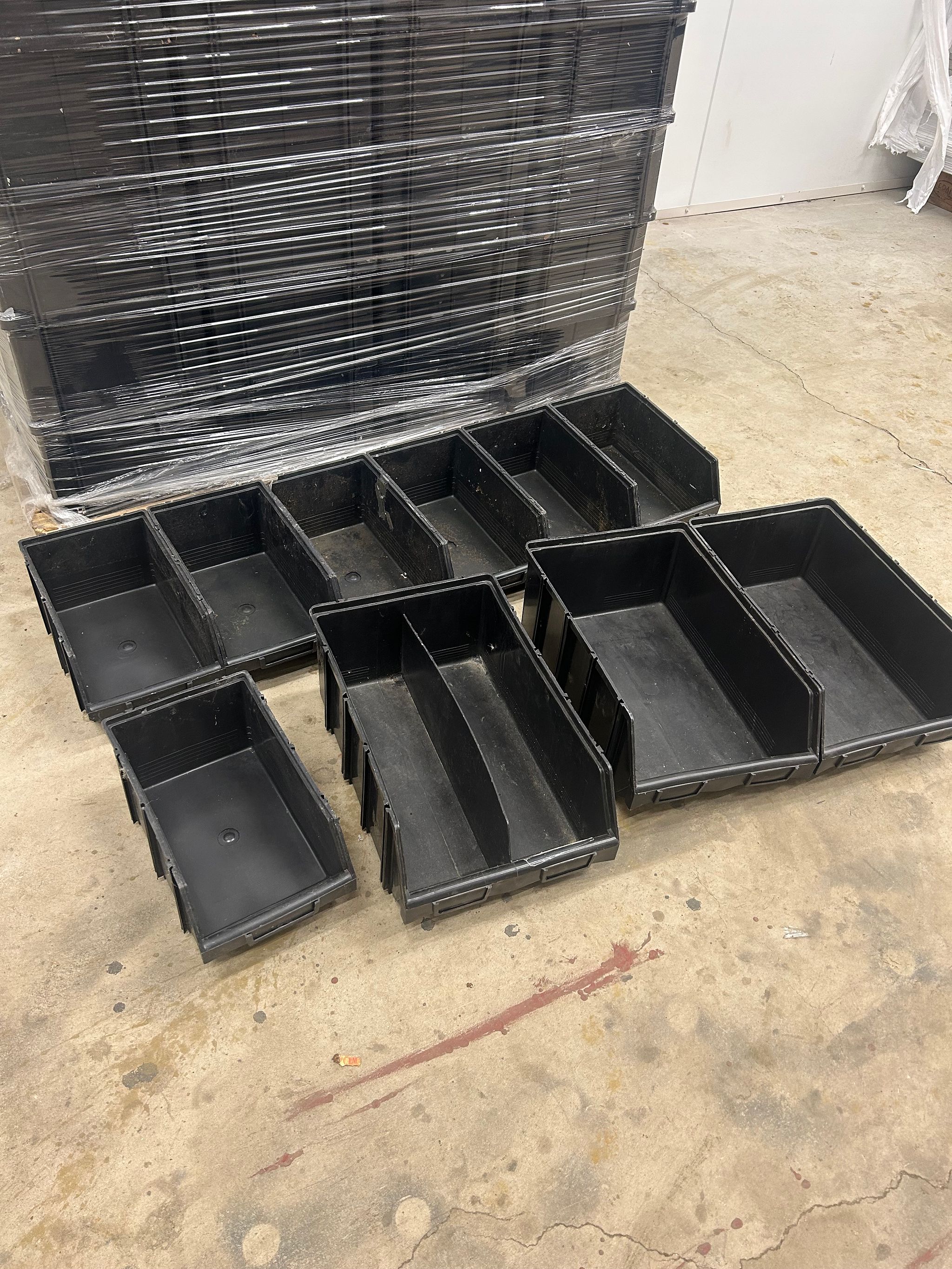 Image 1/4