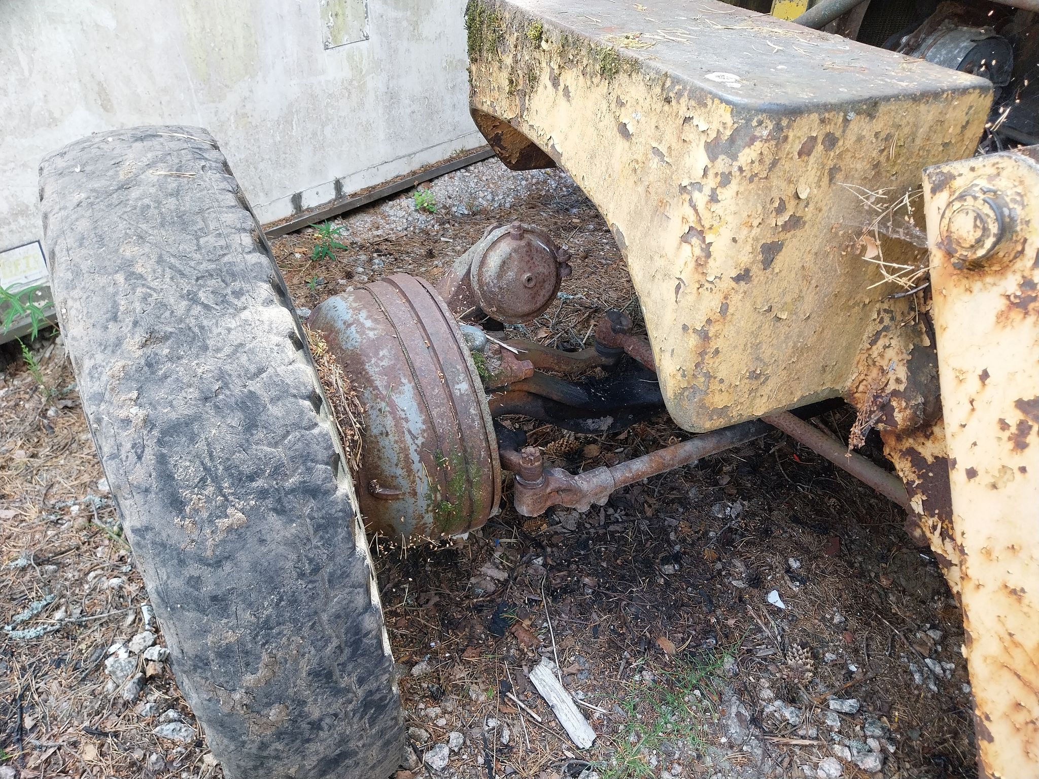 Image 4/10