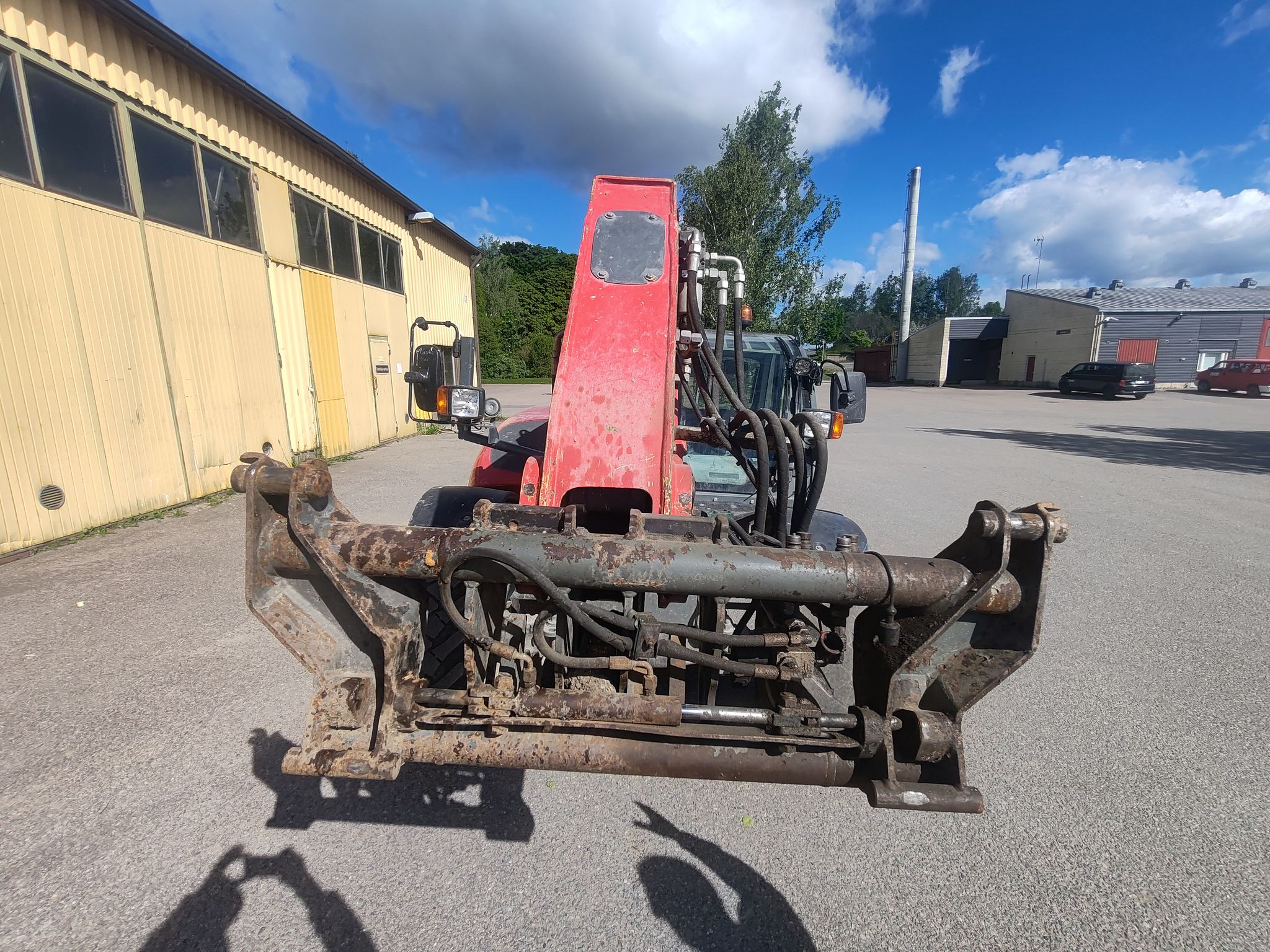Image 3/27