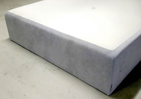 Image 5/15