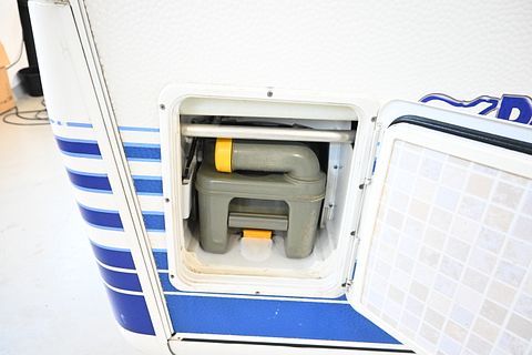 Image 45/50