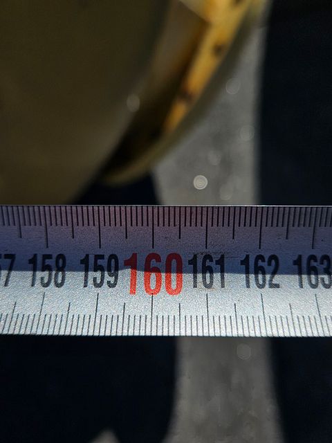 Image 8/12