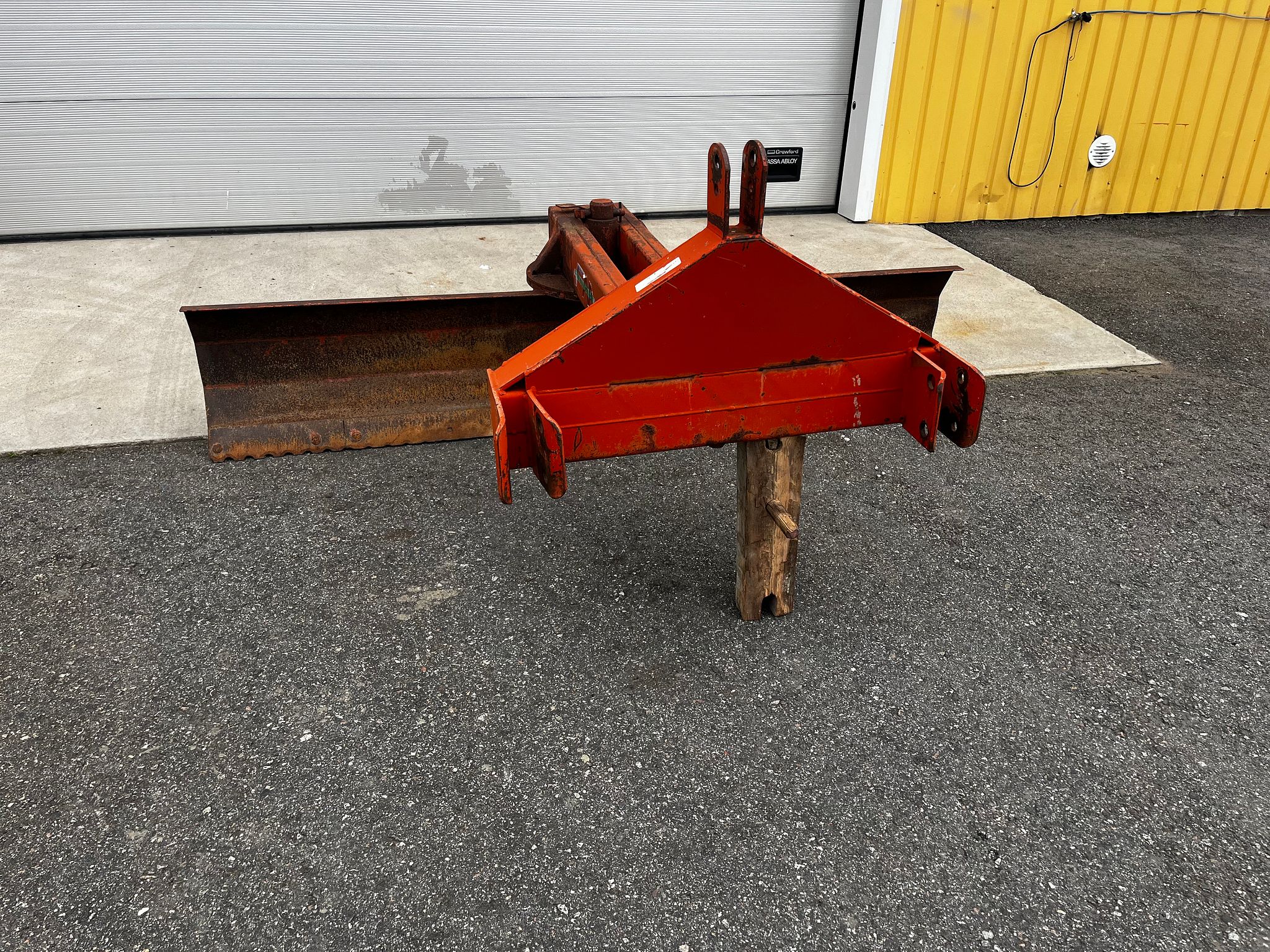 Image 4/7