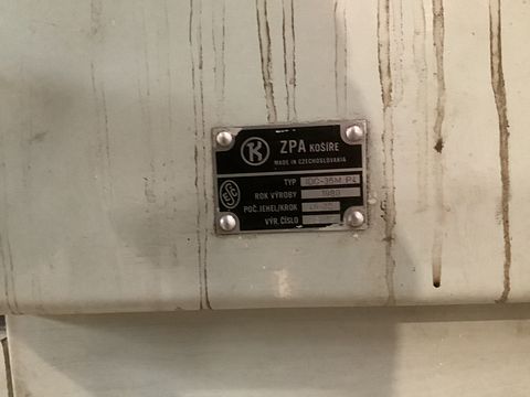 Image 3/4