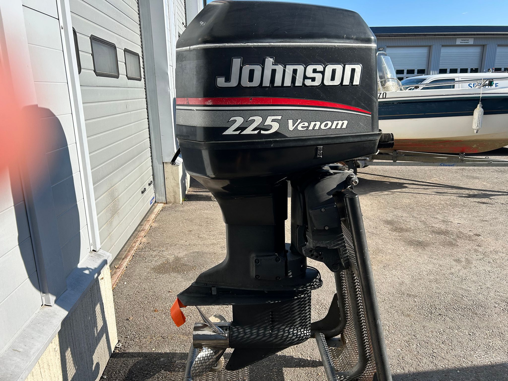 Image 1/7