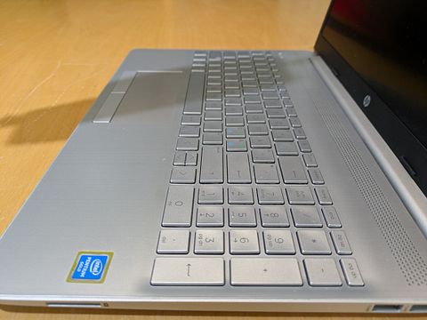 Image 7/10