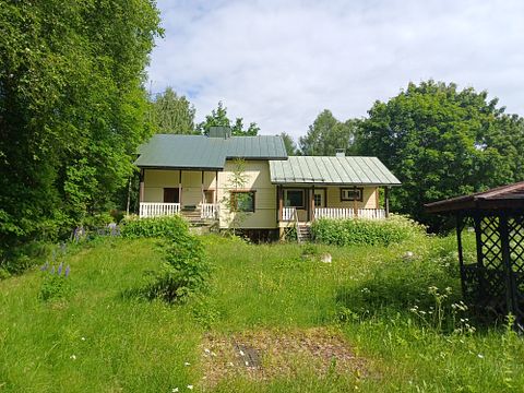 Image 3/45