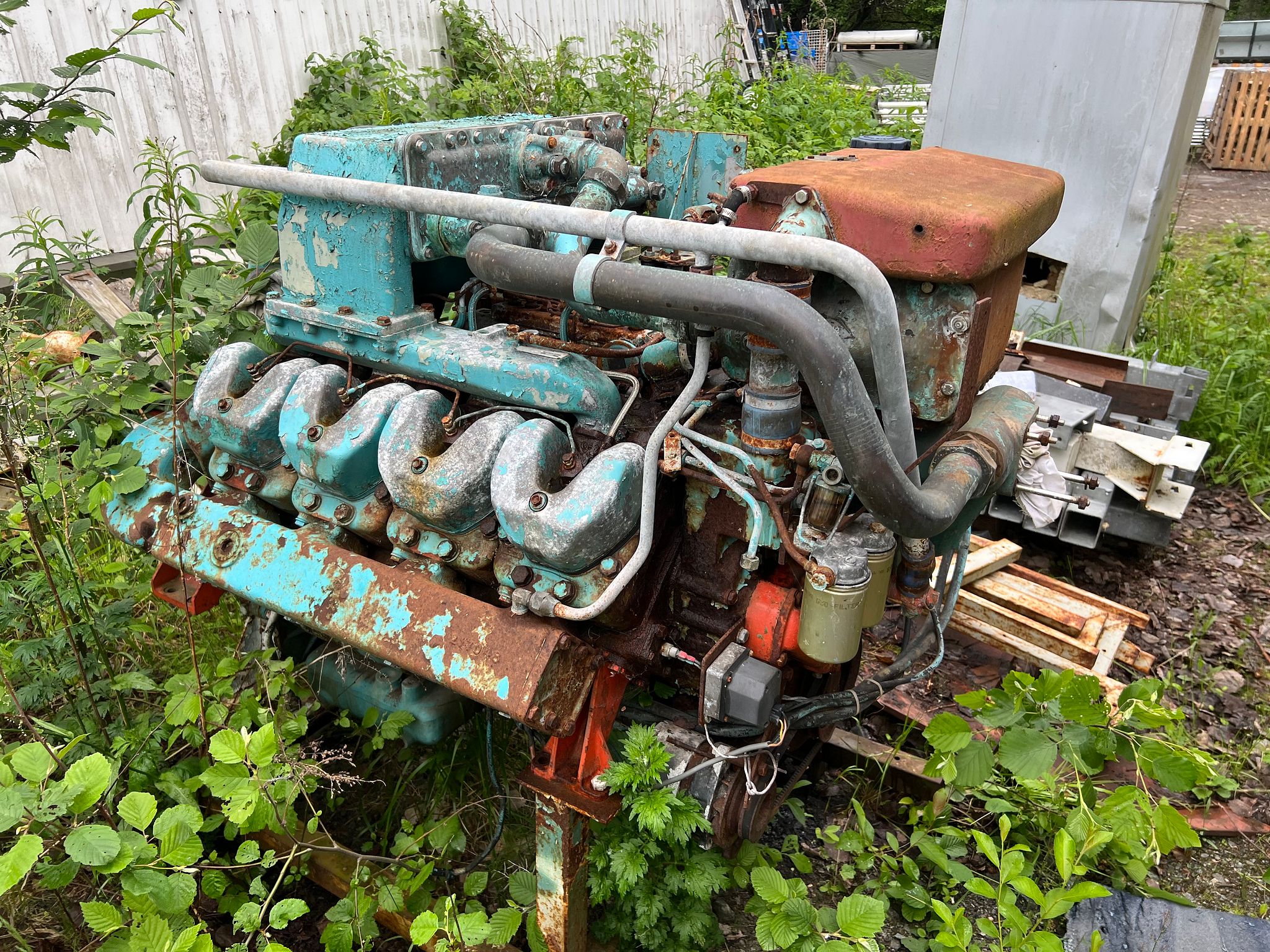 Image 4/18