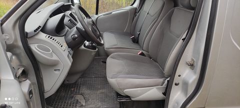 Image 11/19