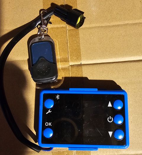 Image 3/7
