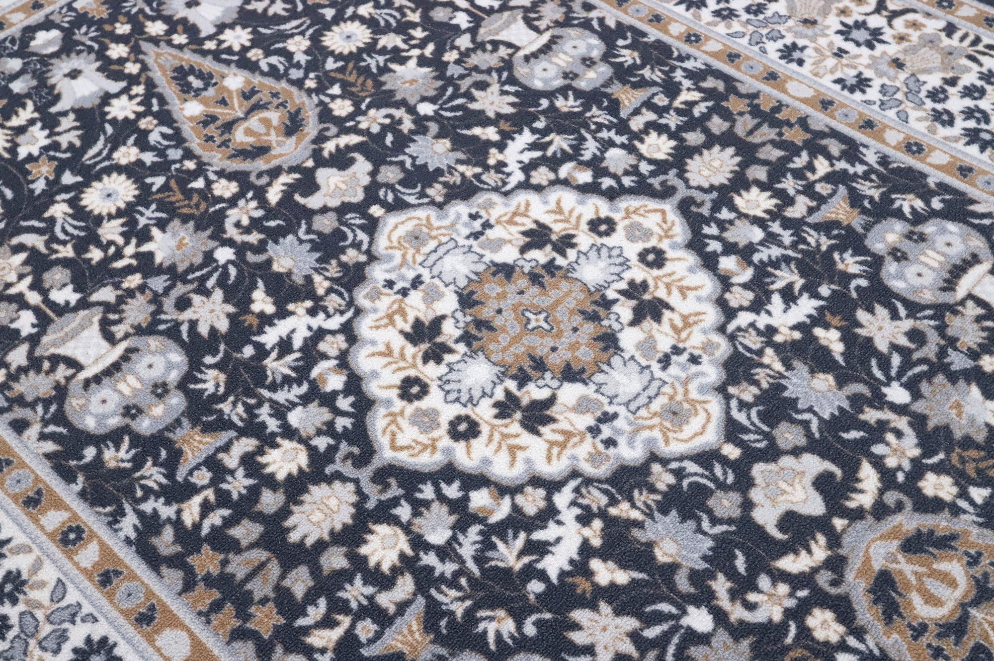 Image 3/7
