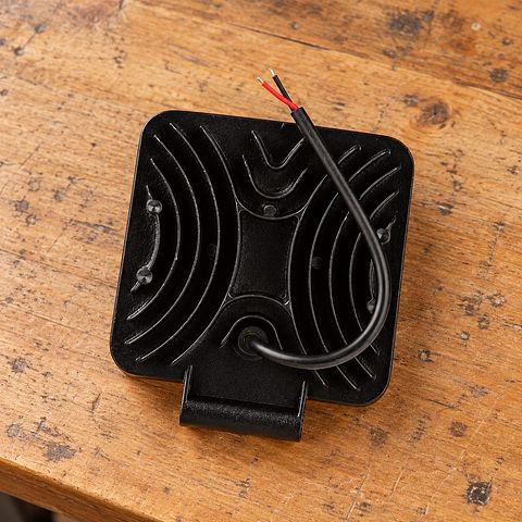 Image 6/9