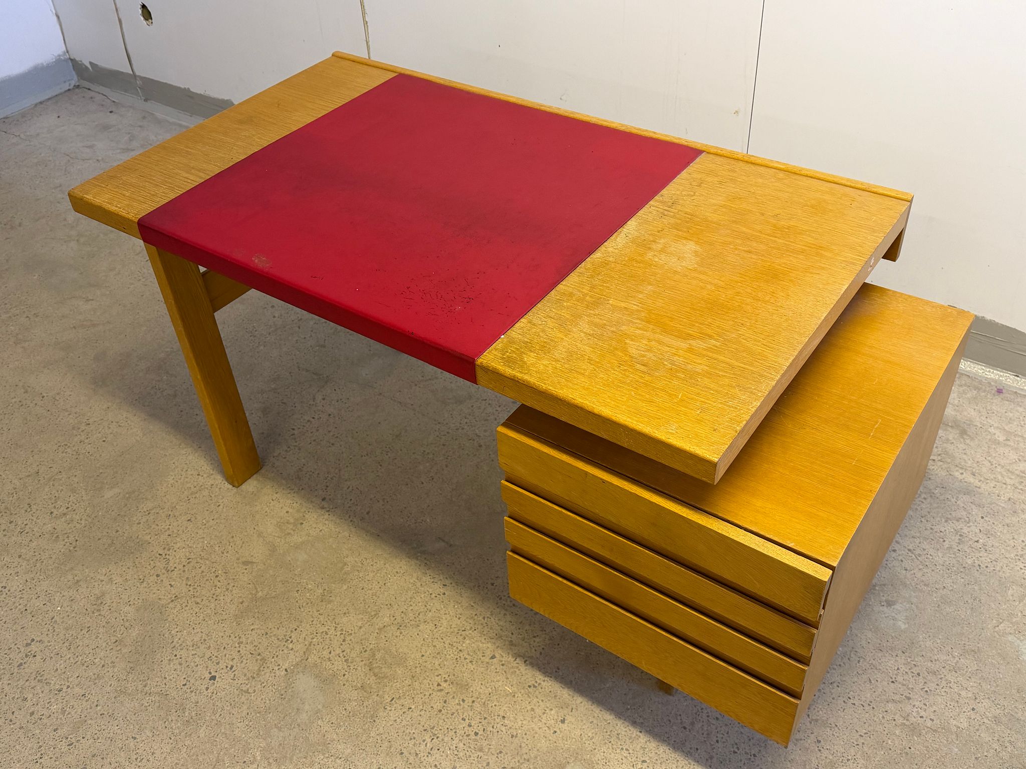 Image 11/19