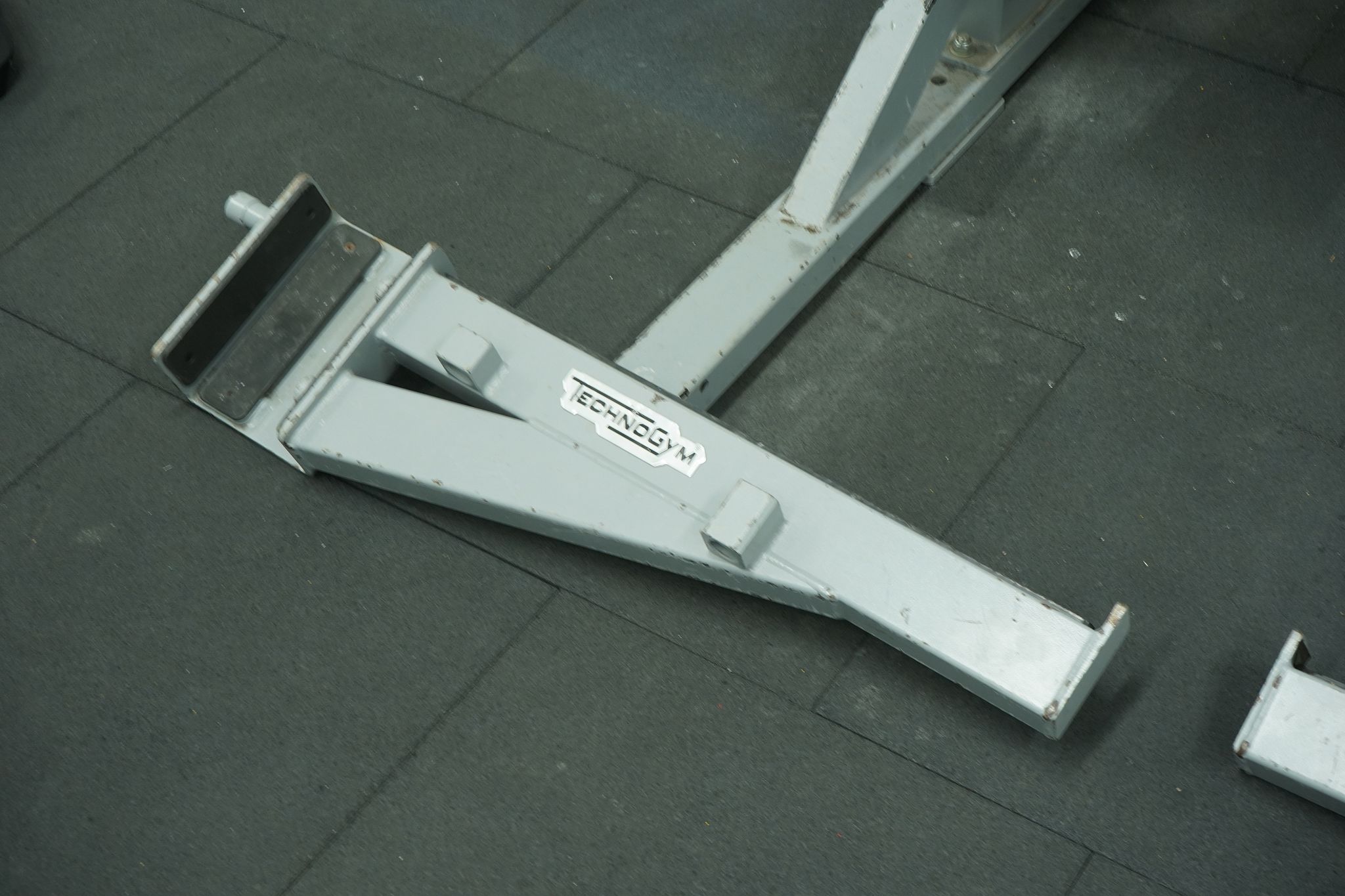 Image 8/13