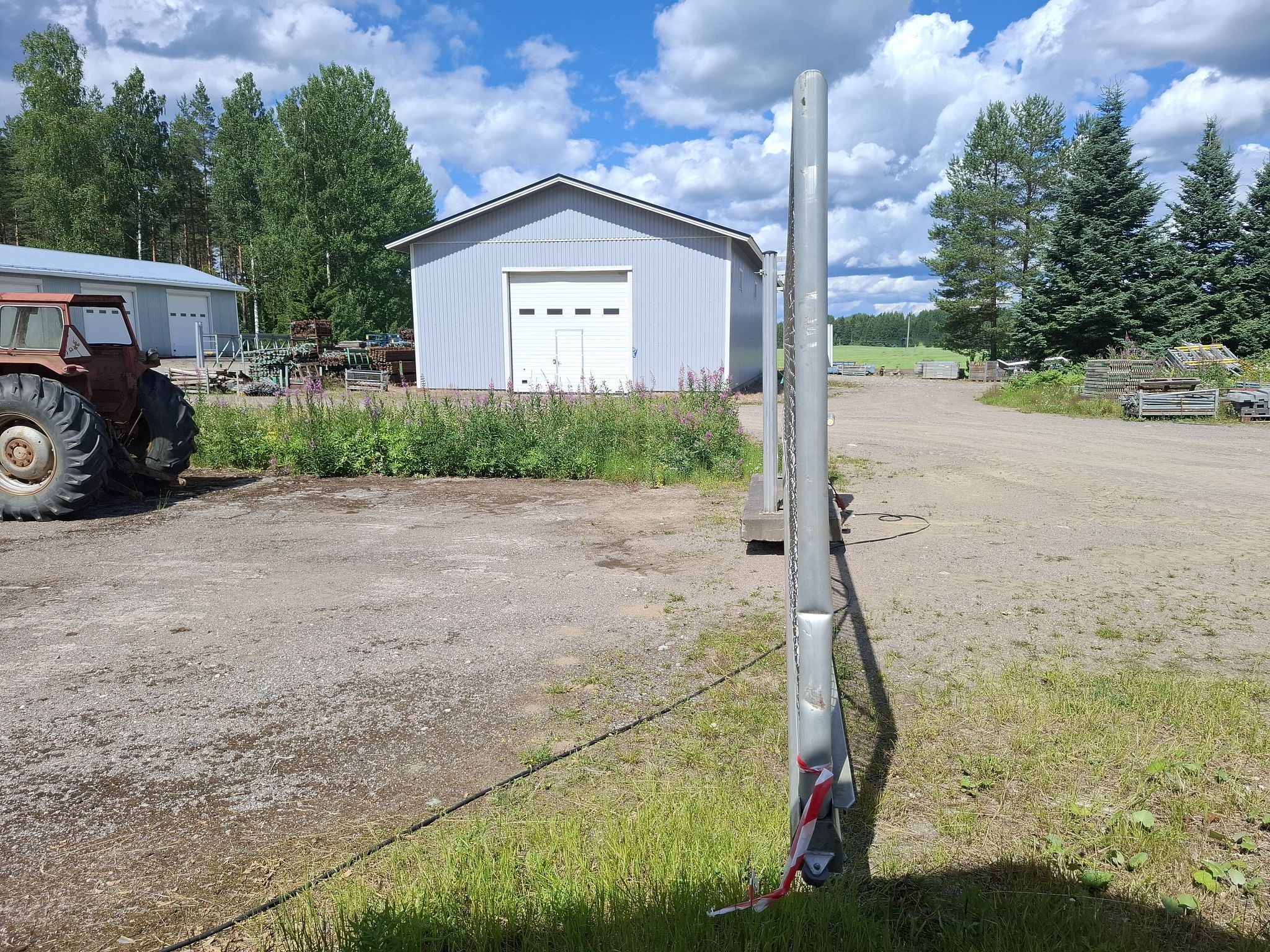 Image 7/15