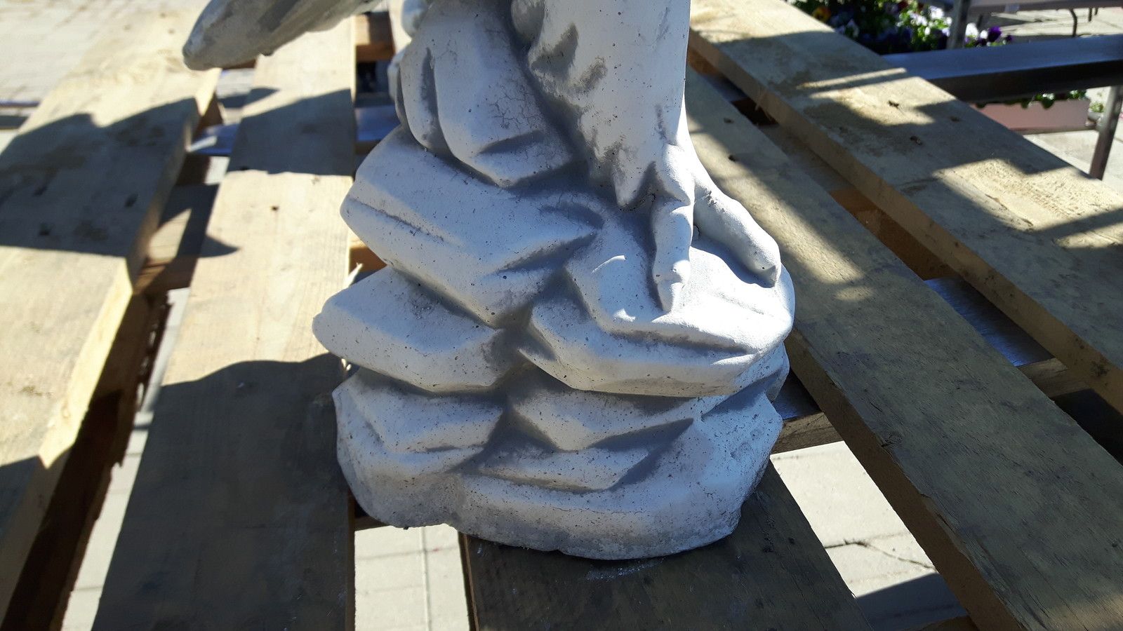 Image 15/21
