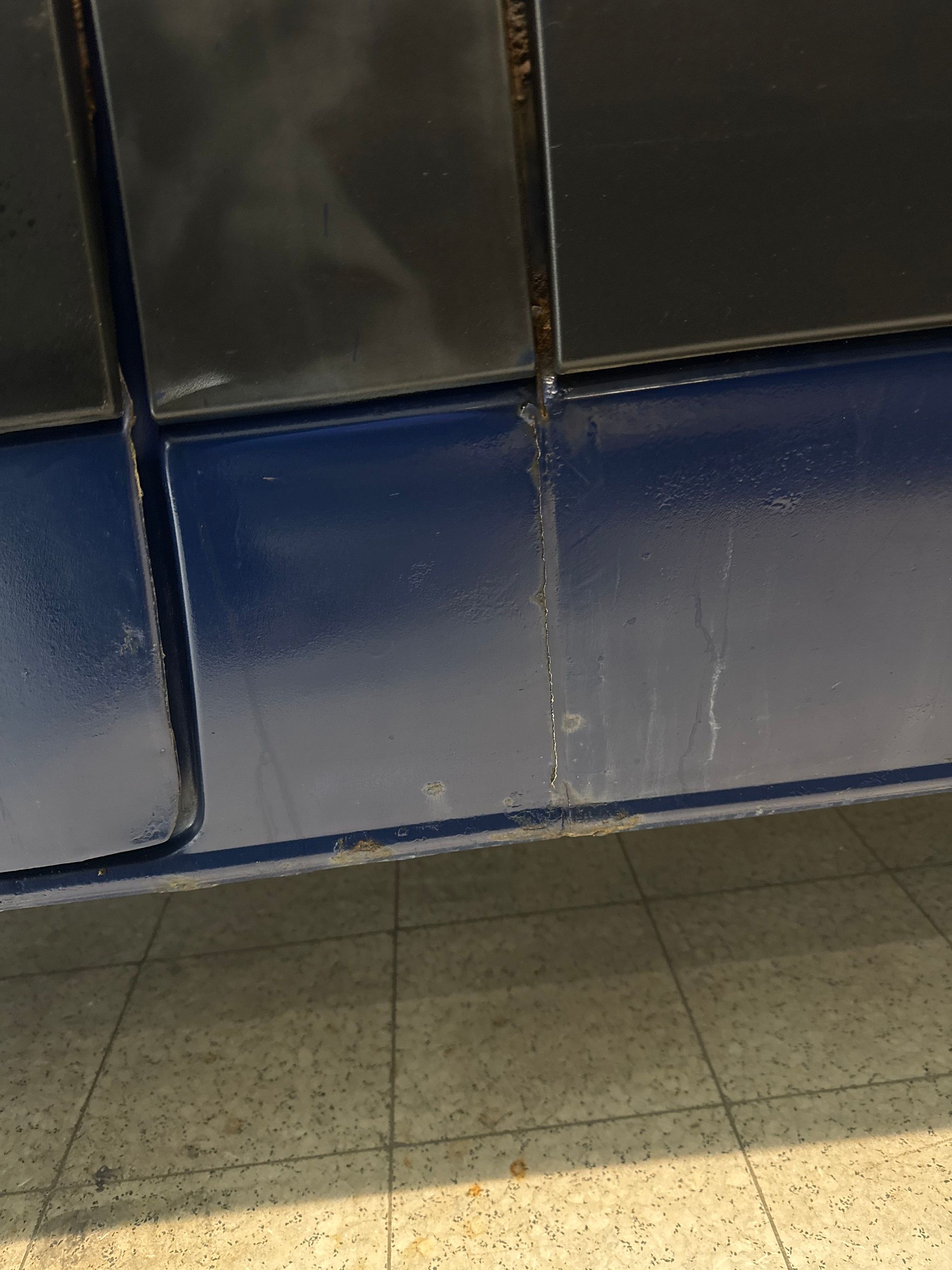 Image 43/49
